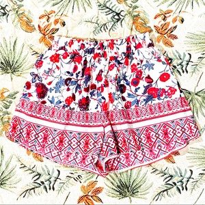 Xhilaration Elastic Waist Floral Comfy Shorts